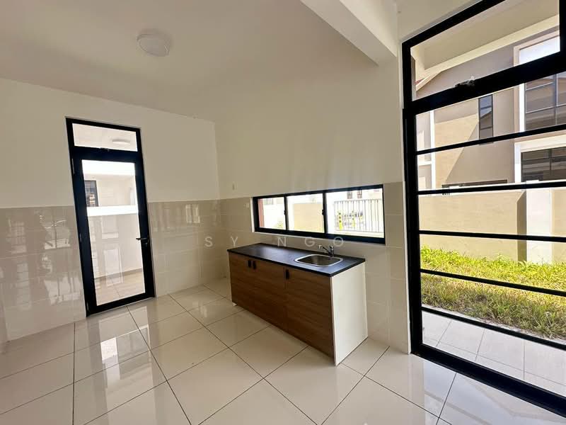2-storey Terraced House for Rent in Johor Bahru (Johor) - SY Ngo - Kitchen - PropertyGuru.com.my