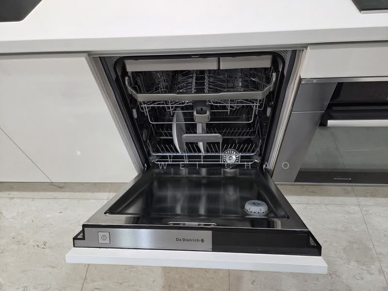 Service Residence for Rent at Banyan Tree Signatures - Low Wei Chao - Kitchen - PropertyGuru.com.my