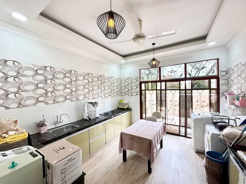 Bungalow for Rent in Putrajaya (Putrajaya) - Shafiq Ibrahim - Kitchen - PropertyGuru.com.my