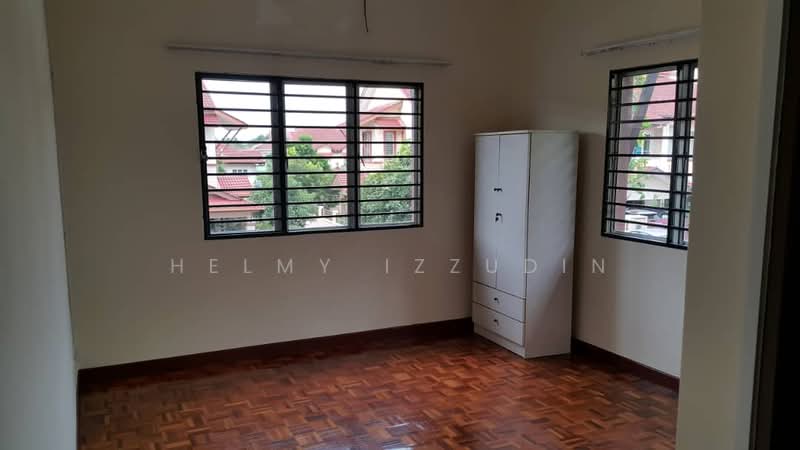 2-storey Terraced House for Sale in Denai Alam (Shah Alam) - HELMY IZZUDIN - Bedroom - PropertyGuru.com.my