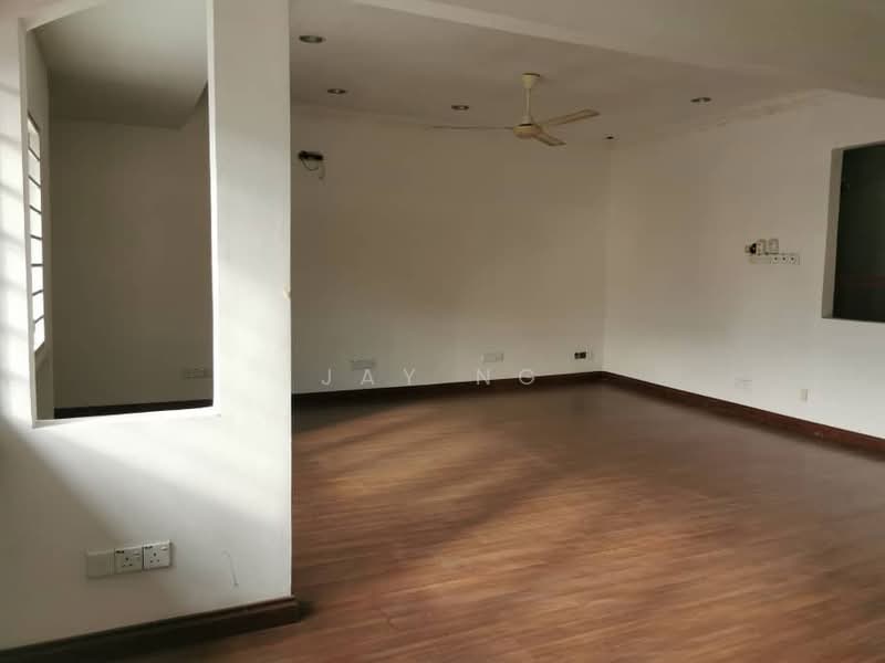 2 Storey Terrace, Ss2, Petaling Jaya untuk Untuk Disewa - RM 3,600 /bulan, Mac 2026 - Living Room - PropertyGuru.com.my