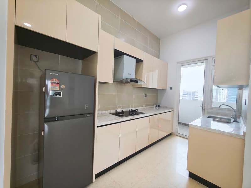 Servis Apartment untuk Disewa di TriTower Residence @ Johor Bahru Sentral - Fu Guan - Kitchen - PropertyGuru.com.my