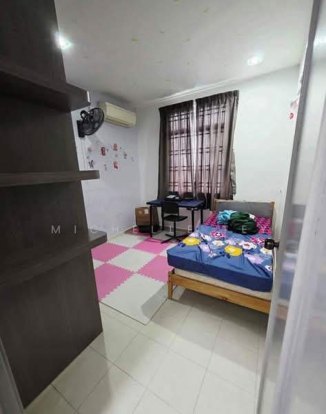 Apartment for Sale at Lake View Suites - Michelle Tey - Bedroom - PropertyGuru.com.my