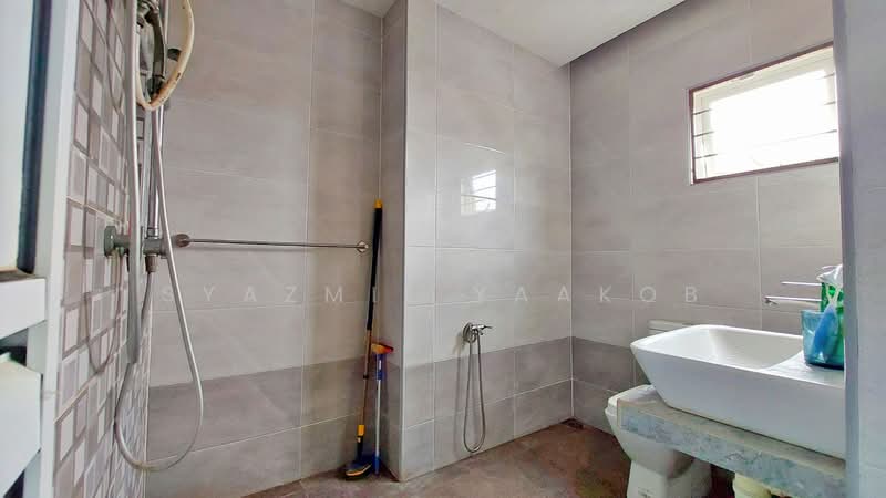 Alam Damai untuk Untuk Dijual - RM 1,600,000, Feb 2026 - Bathroom 3 - PropertyGuru.com.my
