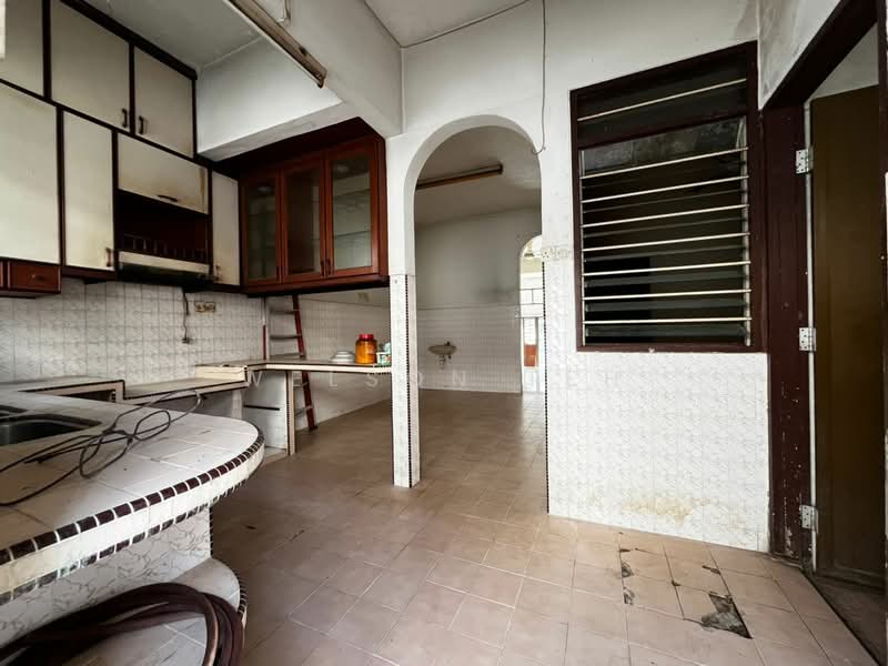 Terrace House Lorong Delima Greenlane Island Glades untuk Untuk Dijual - RM 935,000, Feb 2026 - Kitchen - PropertyGuru.com.my