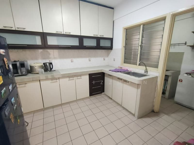 Condominium for Sale at Puncak Nusa Kelana - HELMY IZZUDIN - Kitchen - PropertyGuru.com.my