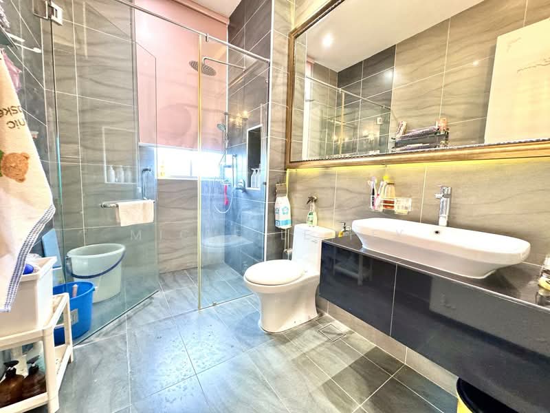 Cluster House for Sale in Taman Ekoflora (Johor Bahru) - Michelle Tey - Bathroom - PropertyGuru.com.my