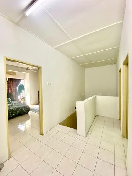 2-storey Terraced House for Sale in Taman Sinaran (Balakong) - Firdaussazwan Mustafa - Bedroom - PropertyGuru.com.my