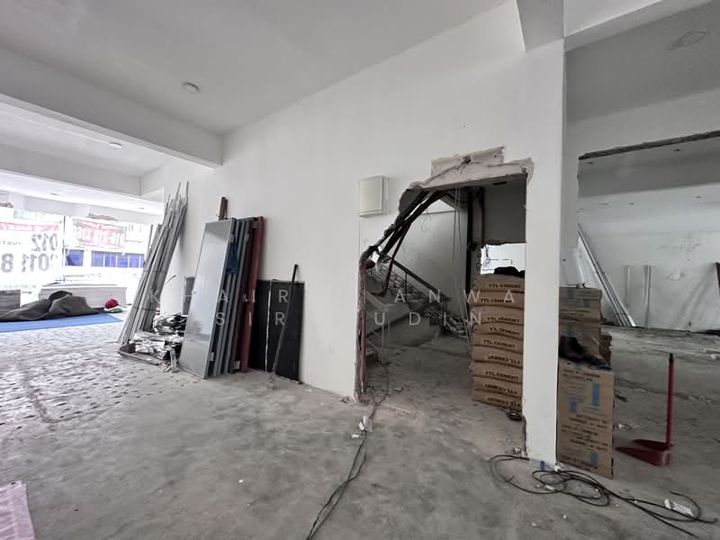 Shop / Office for Rent in Taman TTDI Jaya (Shah Alam) - Khairil Anwar Sirajudin - Interior - PropertyGuru.com.my