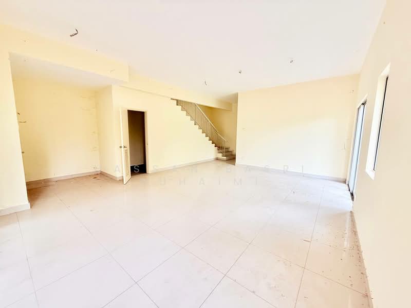 2-storey Terraced House for Sale in Seremban 2 (Negeri Sembilan) - Hassan Basri Suhaimi - Interior - PropertyGuru.com.my