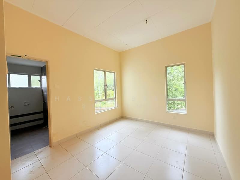 2-storey Terraced House for Sale in Seremban 2 (Negeri Sembilan) - Hassan Basri Suhaimi - Interior - PropertyGuru.com.my