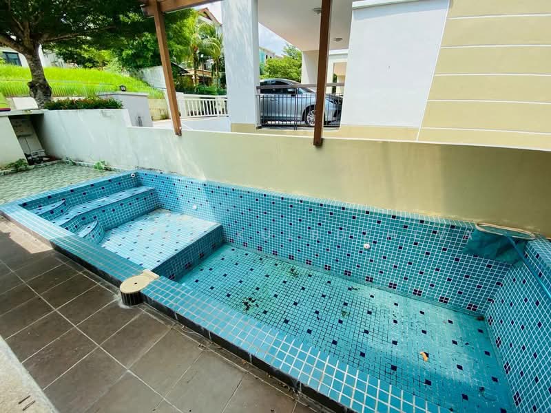 Semi-Detached House for Sale in Taman Melawati (Ulu Kelang) - Zarema Kulbuzheva - Pool - PropertyGuru.com.my