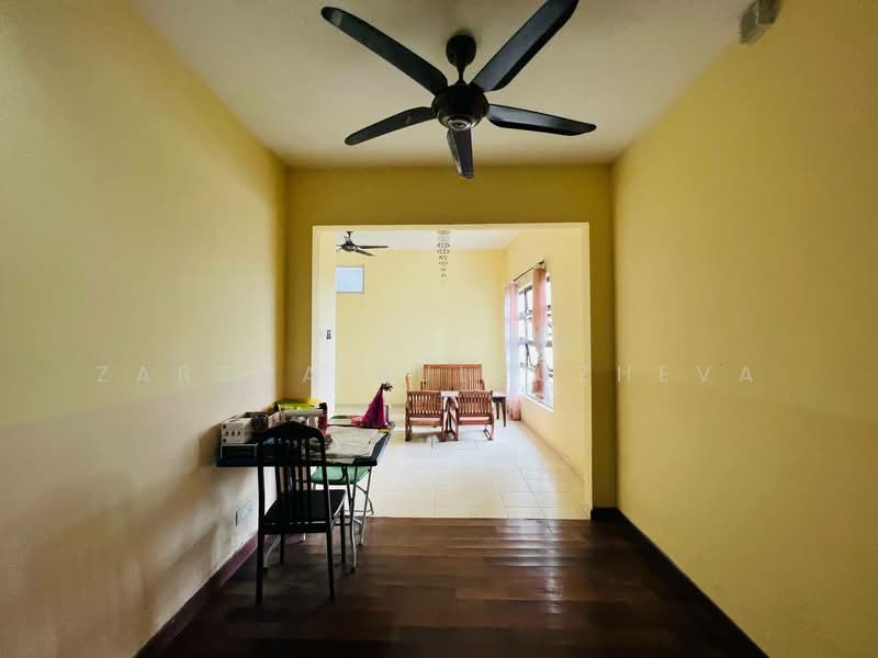 Semi-Detached House for Sale in Taman Melawati (Ulu Kelang) - Zarema Kulbuzheva - Living Room - PropertyGuru.com.my