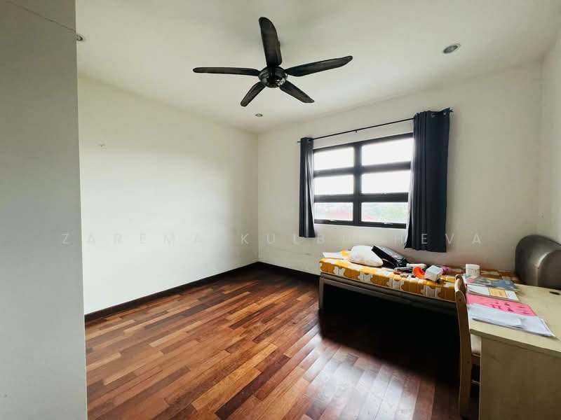 Semi-Detached House for Sale in Taman Melawati (Ulu Kelang) - Zarema Kulbuzheva - Bedroom - PropertyGuru.com.my