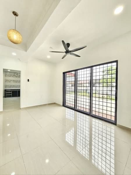 2-storey Terraced House for Sale in Taman Desa Cemerlang (Ulu Tiram) - Yik Tat - PropertyGuru.com.my