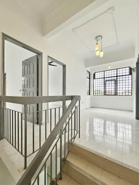 2-storey Terraced House for Sale in Taman Desa Cemerlang (Ulu Tiram) - Yik Tat - PropertyGuru.com.my