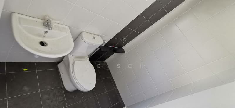 2-storey Terraced House for Sale in Setia Alam (Selangor) - MC Soh - Bathroom - PropertyGuru.com.my