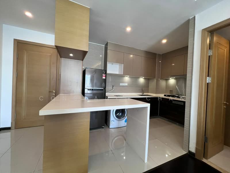 Service Residence for Sale at R&F Princess Cove Phase 1 - Constance Chan - Kitchen - PropertyGuru.com.my