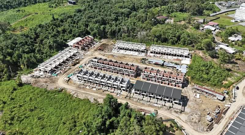 2-storey Terraced House for Sale in Moyan (Kuching) - Leslie Loi - Exterior - PropertyGuru.com.my