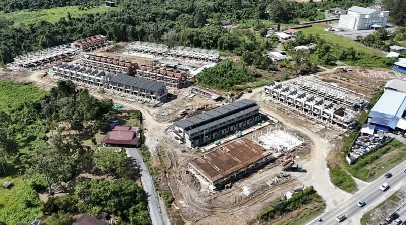 2-storey Terraced House for Sale in Moyan (Kuching) - Leslie Loi - Exterior - PropertyGuru.com.my