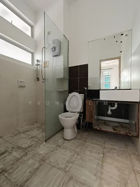 Taman Setia Indah untuk Untuk Dijual - RM 950,000, Feb 2026 - Bathroom - PropertyGuru.com.my