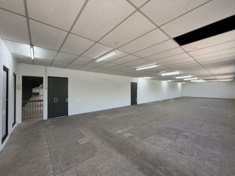 Factory for Rent in Kawasan Perindustrian Prai (Perai) - Daniel Phang - Interior - PropertyGuru.com.my