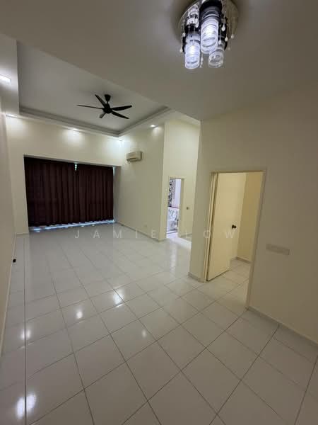 Setia Indah Setia Indahs untuk Untuk Disewa - RM 2,500 /bulan, Feb 2026 - Living Room - PropertyGuru.com.my
