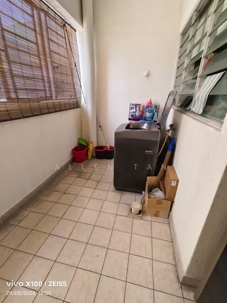 Kelana Mahkota untuk Untuk Disewa - RM 2,500 /bulan, Feb 2026 - Balcony - PropertyGuru.com.my