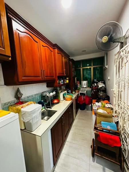 Semi-Detached House for Sale in Johor Bahru (Johor) - Nur Faiezah Binti Mohammad Azhar - Kitchen - PropertyGuru.com.my