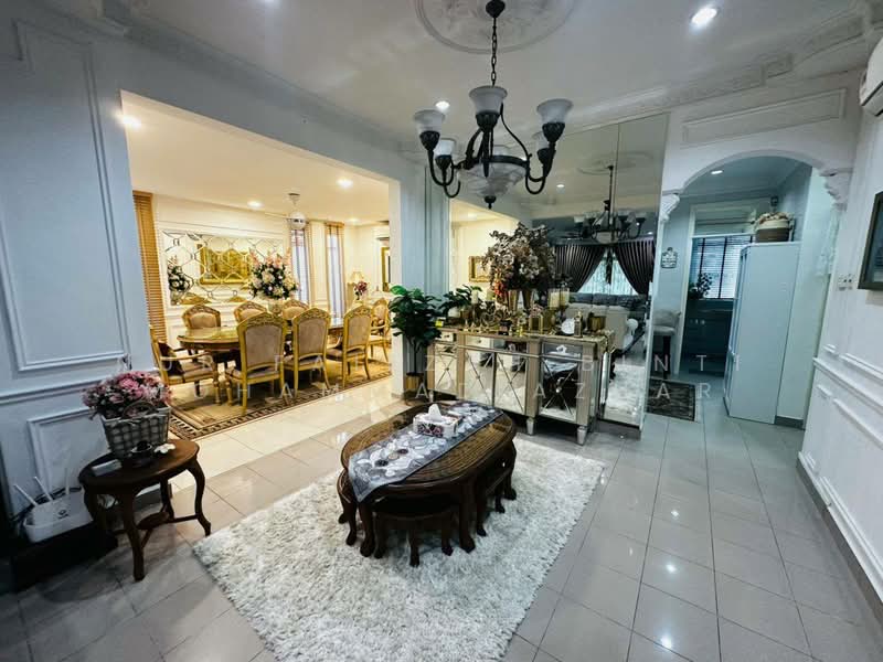 Semi-Detached House for Sale in Johor Bahru (Johor) - Nur Faiezah Binti Mohammad Azhar - Living Room - PropertyGuru.com.my