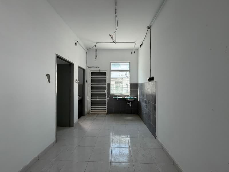 2-storey Terraced House for Sale in Taman Kundang Jaya (Rawang) - Kelvin . - Interior - PropertyGuru.com.my