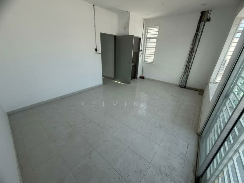 2-storey Terraced House for Sale in Taman Kundang Jaya (Rawang) - Kelvin . - Interior - PropertyGuru.com.my