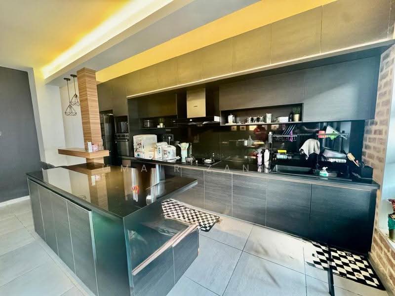 Terraced House for Sale in Setia Tropika (Johor Bahru) - UMAIR ZANIL - Kitchen - PropertyGuru.com.my