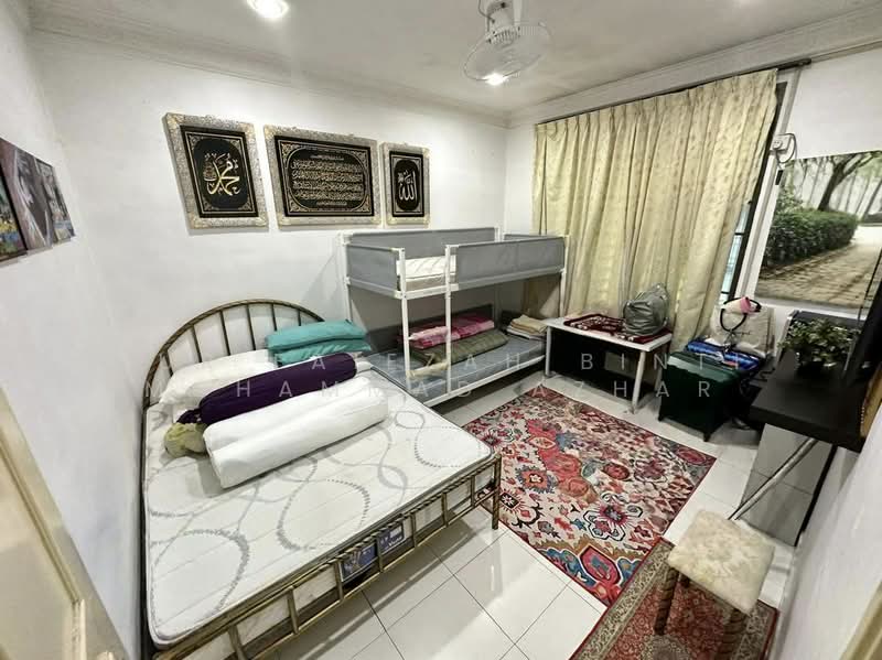 2-storey Terraced House for Sale in Taman Sri Pulai Perdana (Skudai) - Nur Faiezah Binti Mohammad Azhar - Bedroom - PropertyGuru.com.my