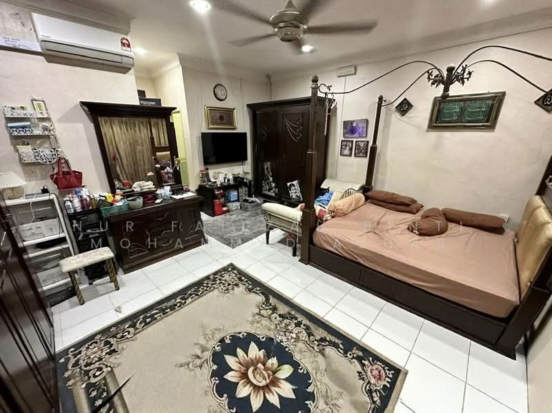 2-storey Terraced House for Sale in Taman Sri Pulai Perdana (Skudai) - Nur Faiezah Binti Mohammad Azhar - Bedroom - PropertyGuru.com.my