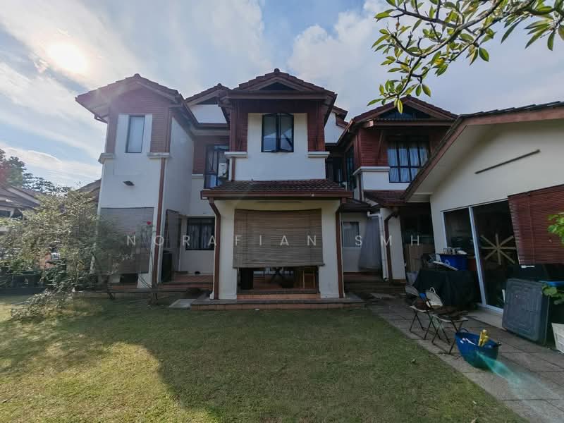 2-storey Terraced House for Sale in Bukit Jelutong (Shah Alam) - Norafian SMH - PropertyGuru.com.my