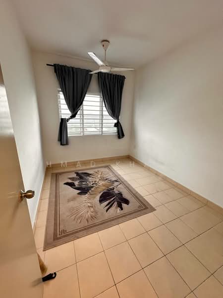Apartment for Sale at Serunai - Ahmad Khairi - Bedroom - PropertyGuru.com.my