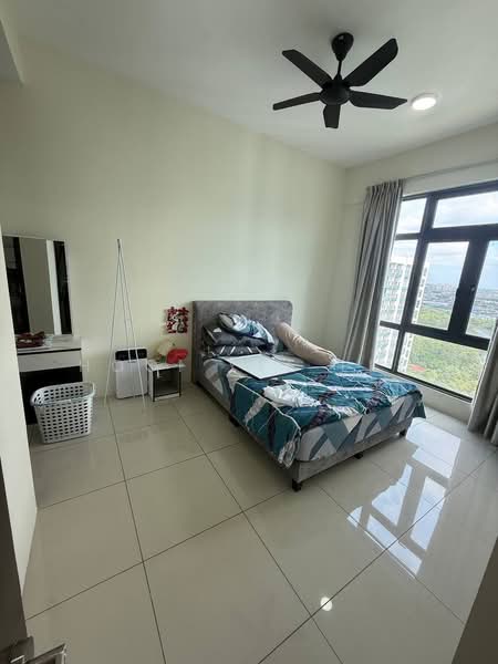 Service Residence for Sale at 8Scape Residence @ Sutera - Hooi Yee Lee - Bedroom - PropertyGuru.com.my