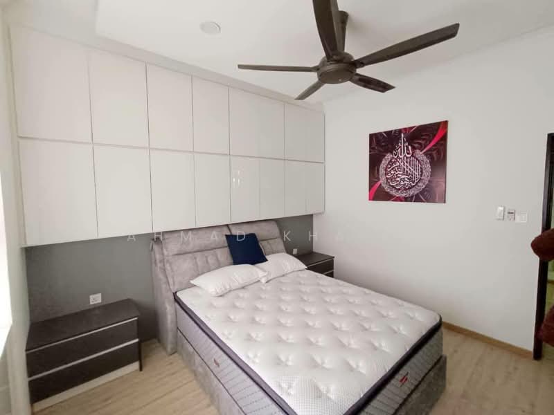 Cluster House for Sale in Sunway Alam Suria (Shah Alam) - Ahmad Khairi - Bedroom - PropertyGuru.com.my