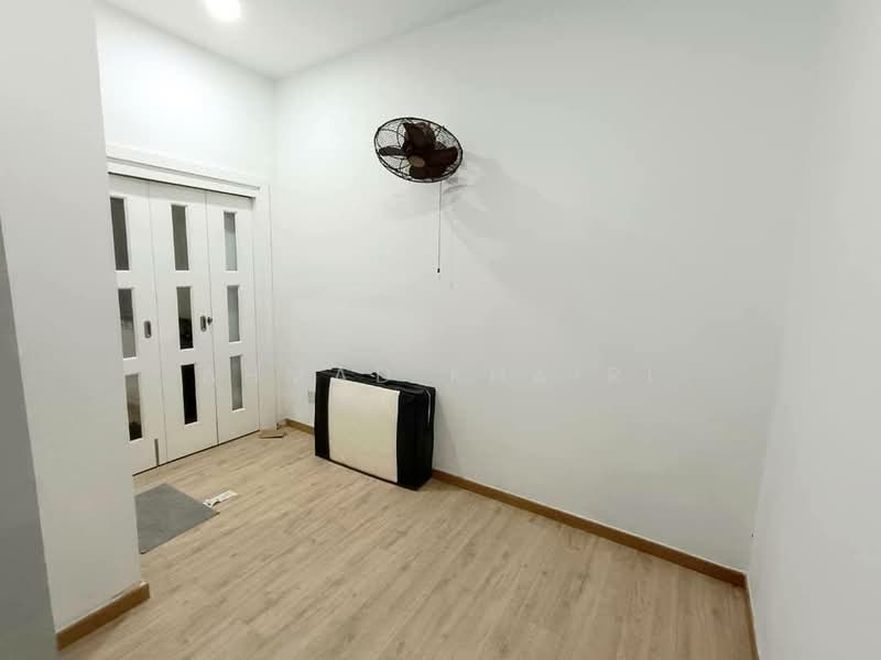 Cluster House for Sale in Sunway Alam Suria (Shah Alam) - Ahmad Khairi - Interior - PropertyGuru.com.my