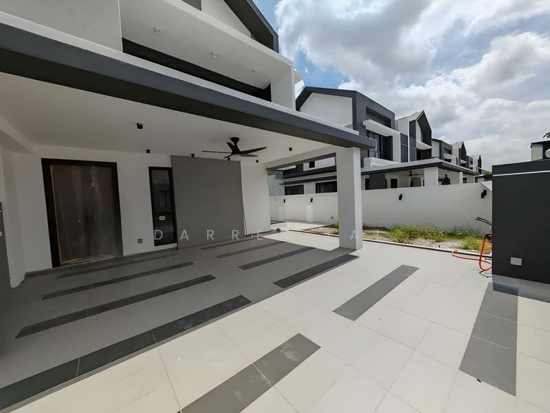 Cluster House for Sale in Shah Alam (Selangor) - Darren Lai - Exterior - PropertyGuru.com.my