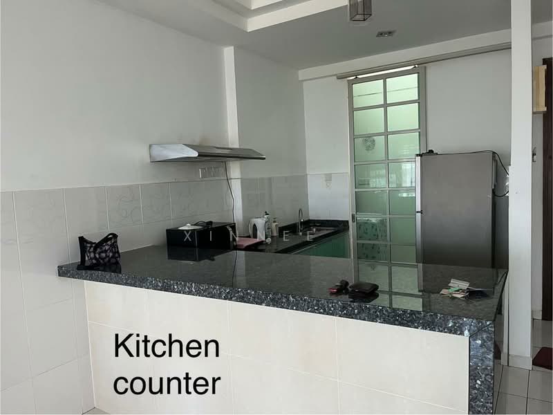 Condominium for Rent at The Brezza - Xinnee . - Kitchen - PropertyGuru.com.my
