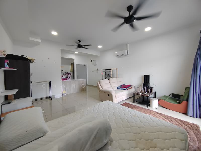Apartment for Rent at Austin Regency (Pangsapuri Austin Perdana) - Chang Kai Yin - Living Room - PropertyGuru.com.my