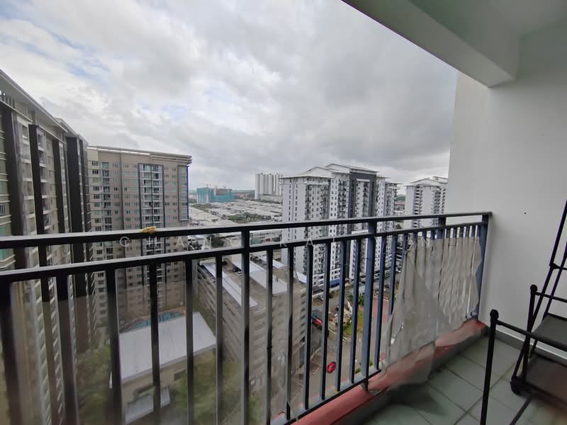 Apartment for Rent at Austin Regency (Pangsapuri Austin Perdana) - Chang Kai Yin - Balcony - PropertyGuru.com.my