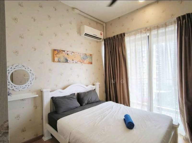 Condominium for Sale at Amberside @ Country Garden Danga Bay - Jolin Ng - Bedroom - PropertyGuru.com.my