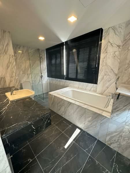 The Landmark untuk Untuk Disewa - RM 4,500 /bulan, Feb 2026 - Bathroom - PropertyGuru.com.my