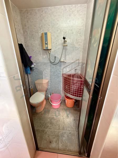 1-storey Terraced House for Sale in Skudai (Johor) - John Leong - Bathroom - PropertyGuru.com.my