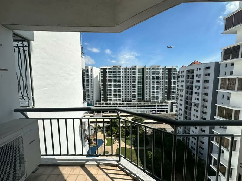 Condominium for Rent at Villa Emas - Xinnee . - Balcony - PropertyGuru.com.my