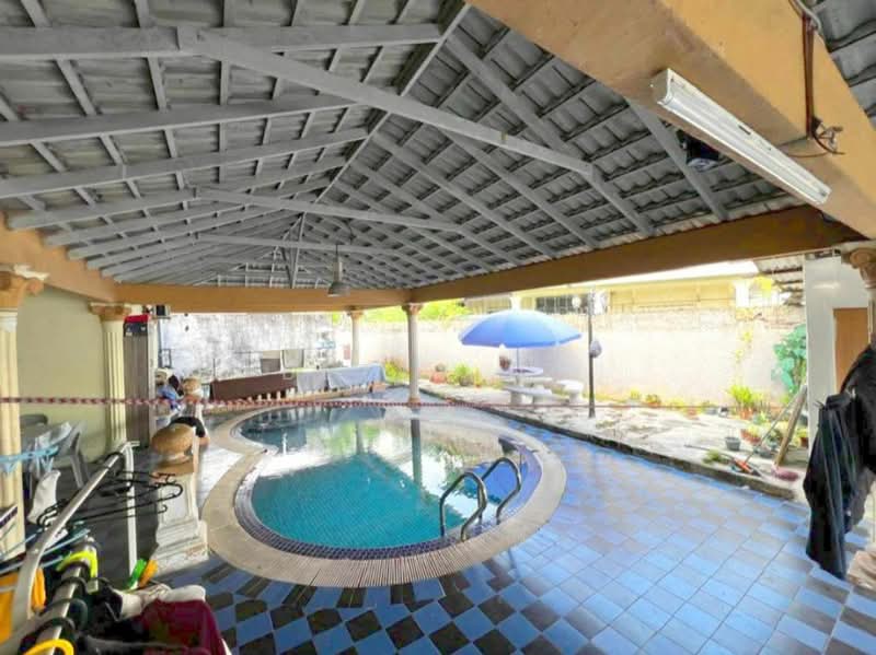 Semi-Detached House for Sale in Kampung Seri Jaya (Tampoi) - Betty Ng - PropertyGuru.com.my