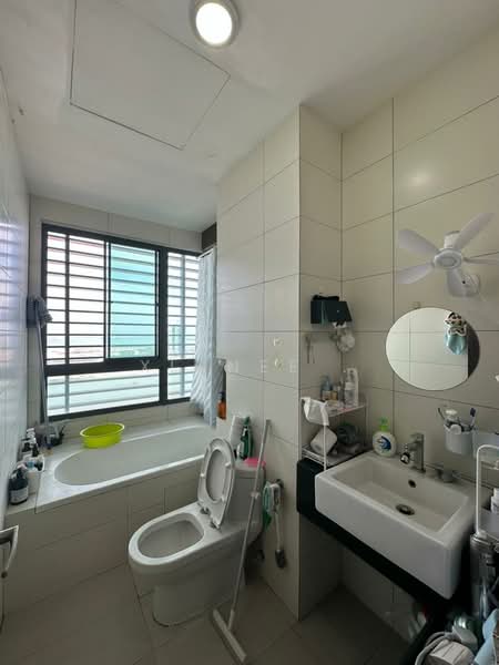 Marinox Sky Villas untuk Untuk Dijual - RM 1,980,000, Feb 2026 - Bathroom - PropertyGuru.com.my